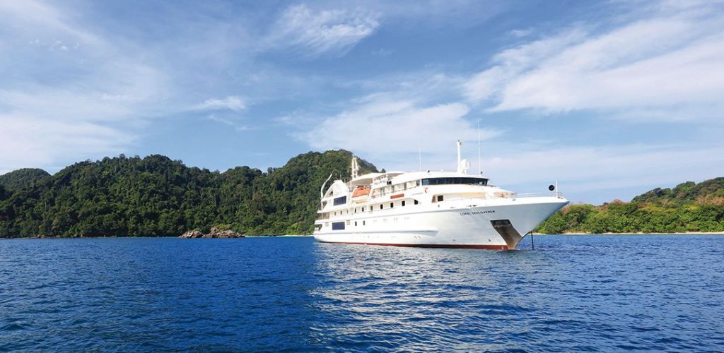 Kreuzfahrt Coral Discoverer - Aussenansicht - Papua Neuguinea