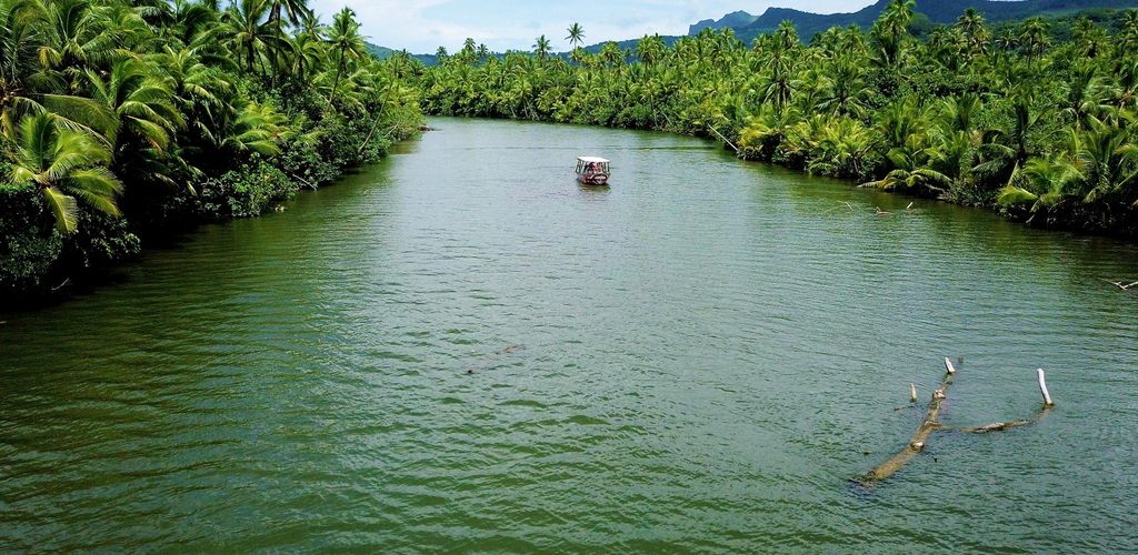 Ausflug Are's Raiatea Bootstour, Marae Taputapuatea - Faaroa River - Tahiti